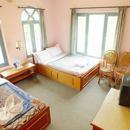 Hotel Greenland Pokhara Exterior photo