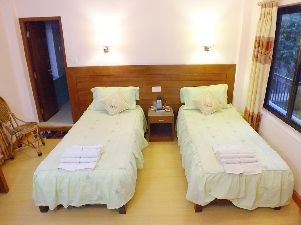 Hotel Greenland Pokhara Exterior photo