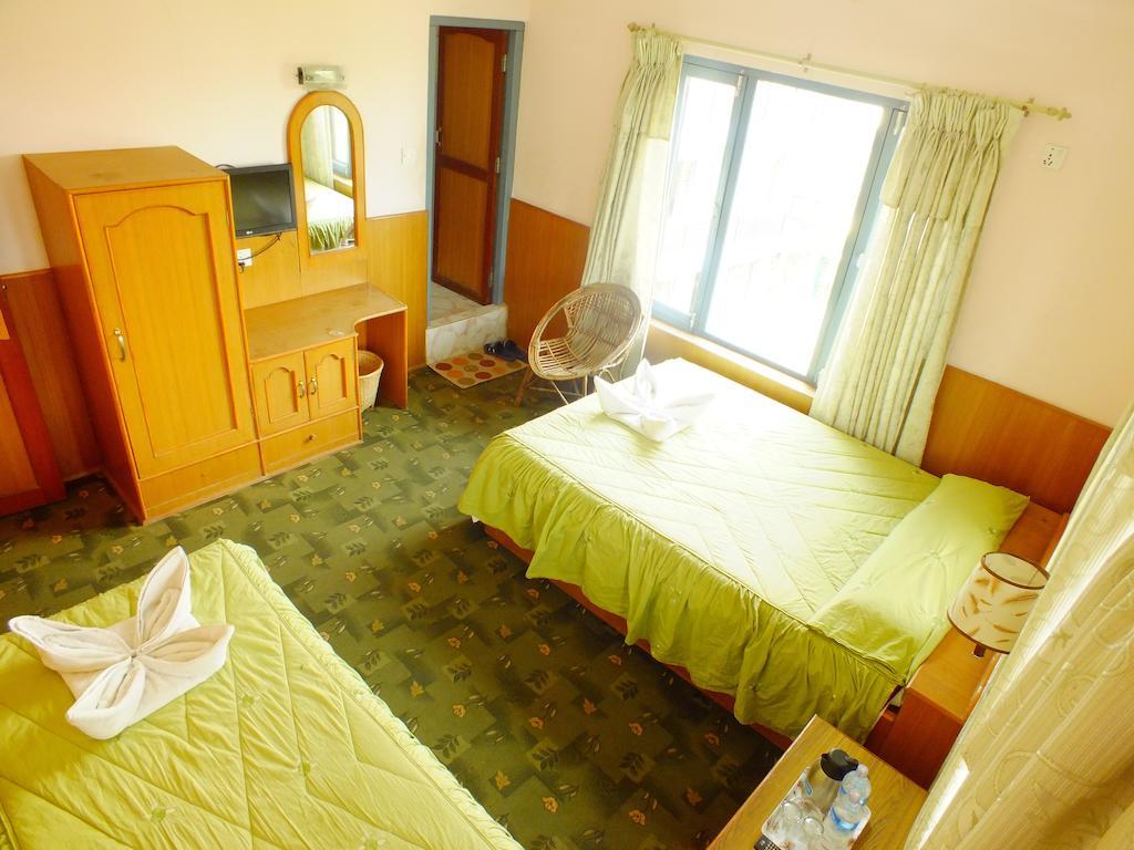Hotel Greenland Pokhara Exterior photo