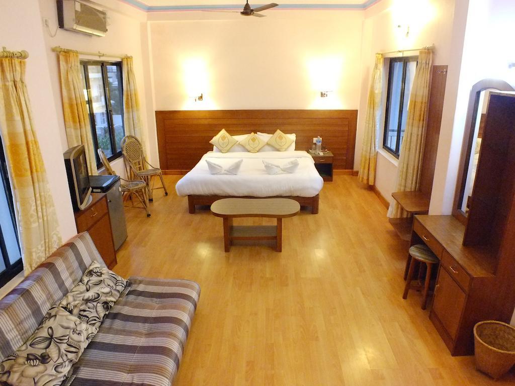 Hotel Greenland Pokhara Room photo