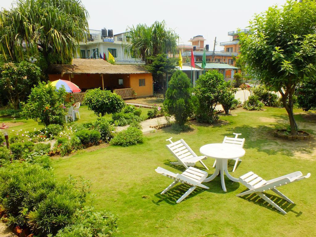 Hotel Greenland Pokhara Exterior photo